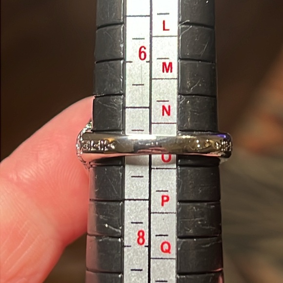 Art Nouveau Style Silver Plated Green Glass Gem Statement Ring - Picture 8 of 8